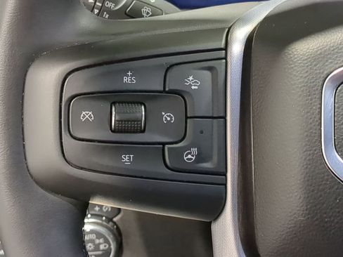 Used 2025 GMC Sierra 1500 Elevation image 30