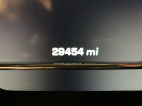 Used 2024 Chevrolet Silverado 2500 LT image 28