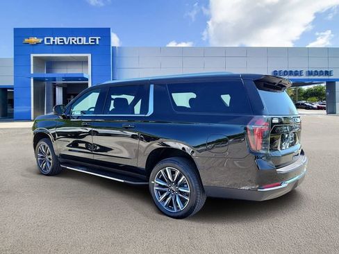 New 2026 Chevrolet Suburban LS w/ LS Custom Edition RWD image 3
