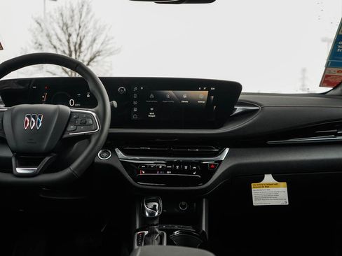 New 2026 Buick Envista Preferred FWD image 16