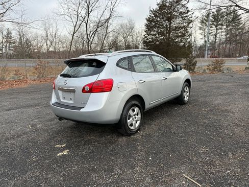Used 2014 Nissan Rogue S w/ Convenience Package image 5