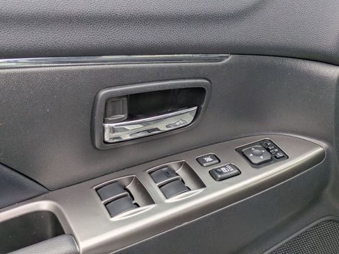 Used 2025 Mitsubishi Outlander Sport SE AWD/4WD image 11