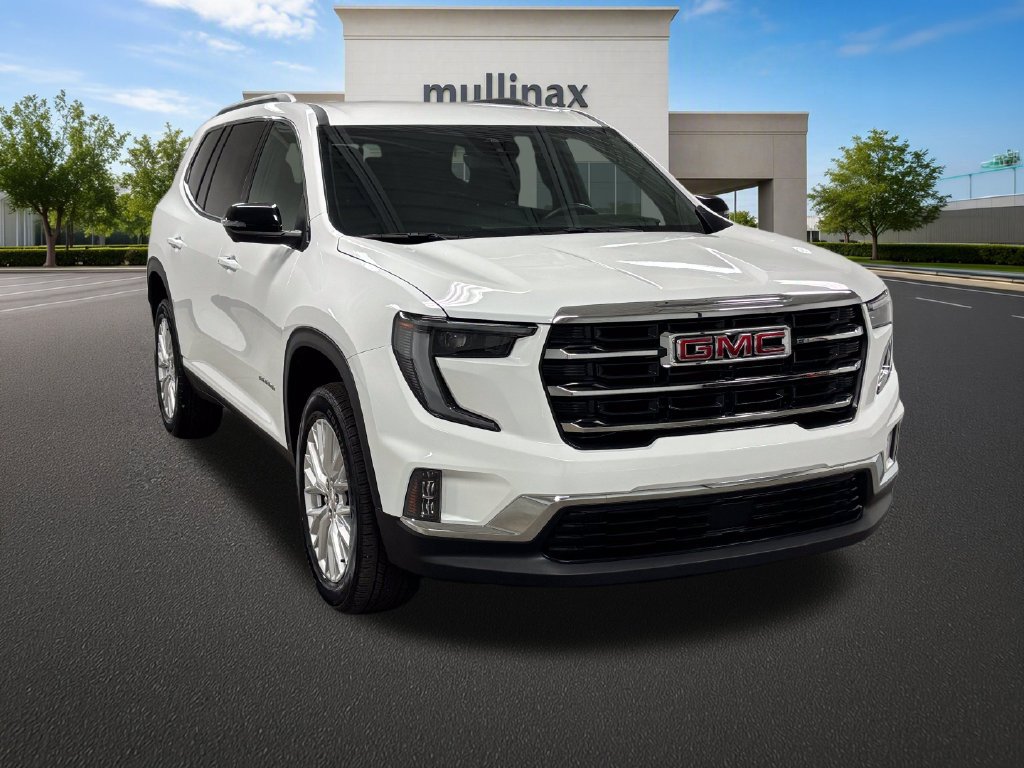 Used 2026 GMC Acadia Elevation w/ Elevation Premium Package FWD image 3