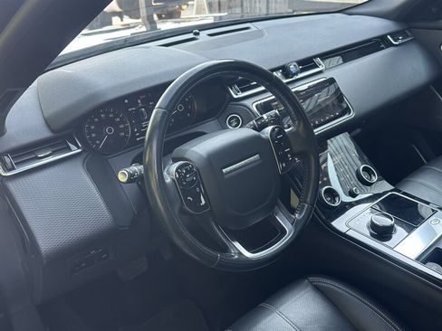 Used 2018 Land Rover Range Rover Velar S AWD/4WD image 5