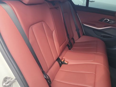 Used 2025 BMW M340i xDrive AWD/4WD image 7