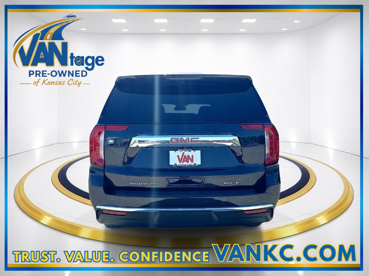 Used 2023 GMC Yukon XL SLT AWD/4WD image 7