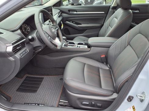 New 2025 Nissan Altima 2.5 SR w/ SR Premium Package image 5