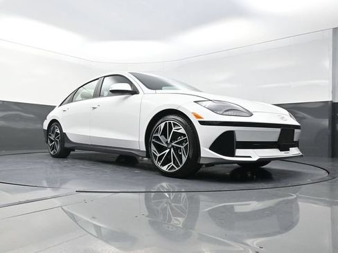 New 2025 Hyundai Ioniq 6 SEL AWD/4WD image 29