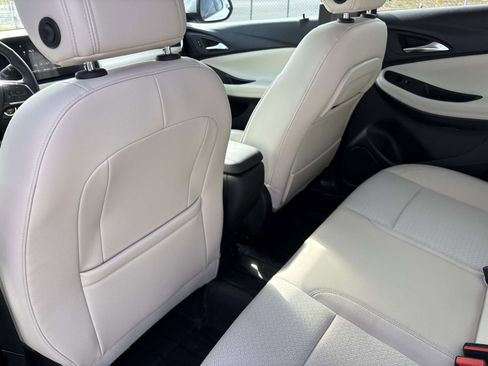 Certified 2024 Buick Encore GX Preferred w/ Comfort Package image 29