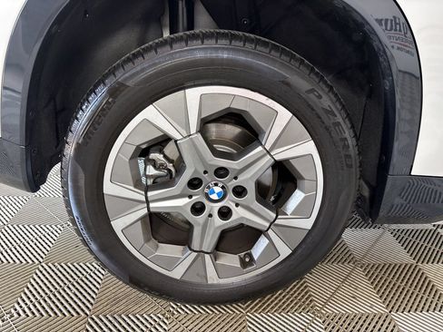 Used 2026 BMW X1 xDrive28i AWD/4WD image 32