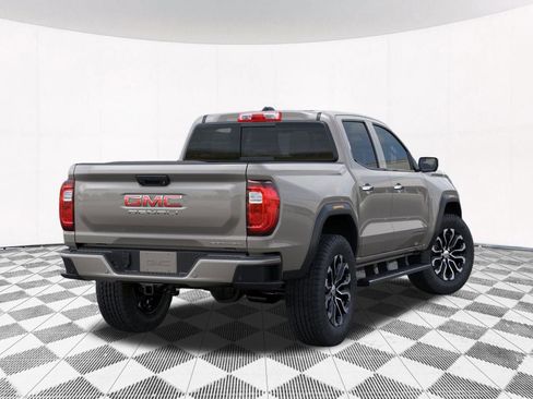 New 2026 GMC Canyon Denali image 10