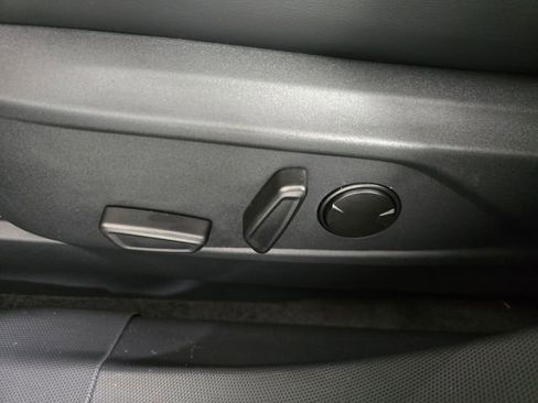 Used 2024 Ford Mustang Mach-E Premium image 26