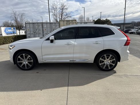 Used 2021 Volvo XC60 T6 Inscription w/ Protection Package Premier image 13