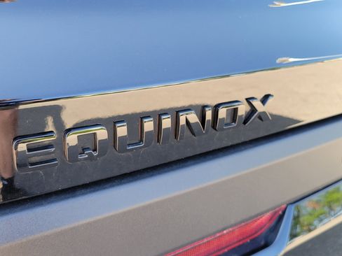 Used 2026 Chevrolet Equinox RS FWD image 7