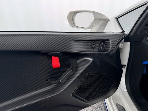 Used 2023 Lamborghini Huracan Tecnica image 13