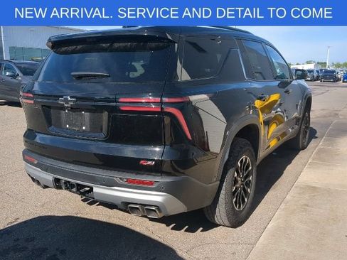 Certified 2024 Chevrolet Traverse Z71 w/ Enhanced Driving Package AWD/4WD image 6