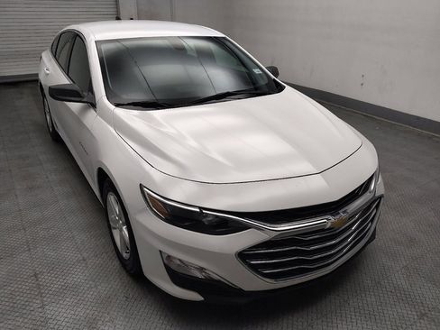 Used 2022 Chevrolet Malibu LS FWD image 13