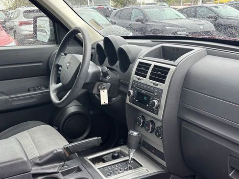 Used 2008 Dodge Nitro SXT AWD/4WD image 15