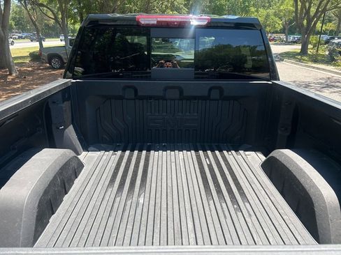 Used 2024 GMC Sierra 1500 Denali Ultimate AWD/4WD image 8