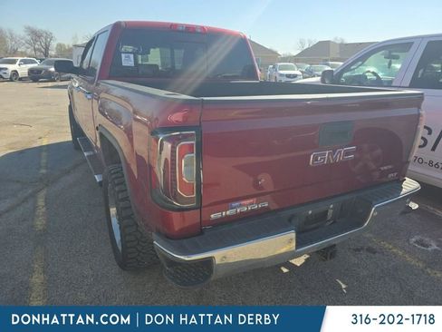 Used 2018 GMC Sierra 1500 SLT AWD/4WD image 8