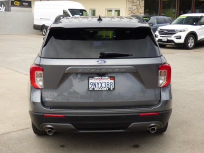 Used 2024 Ford Explorer XLT w/ Equipment Group 202A