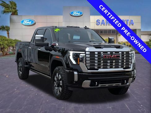 Used 2025 GMC Sierra 3500 Denali w/ Denali Reserve Package AWD/4WD image 1