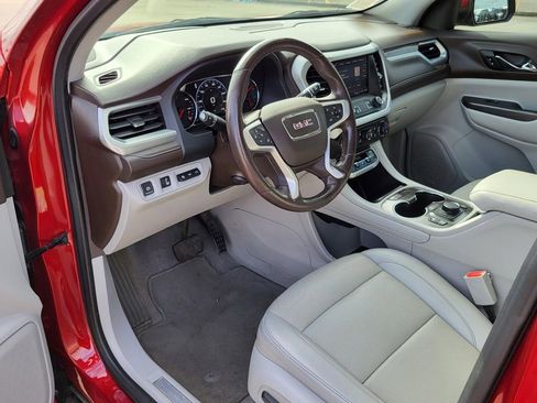 Certified 2022 GMC Acadia SLT w/ Technology Package image 16