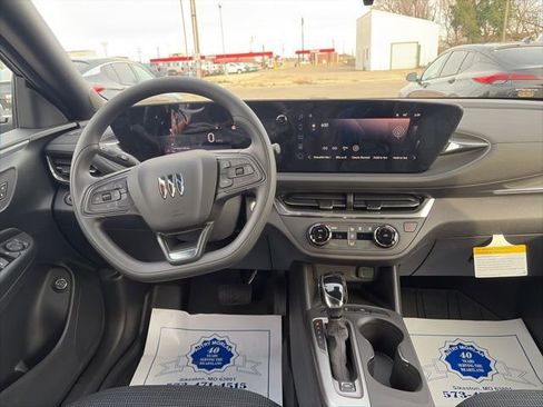 New 2026 Buick Envista Preferred w/ Convenience II Package image 14