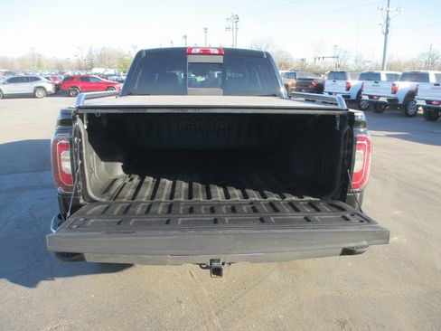 Used 2018 GMC Sierra 1500 SLT image 6