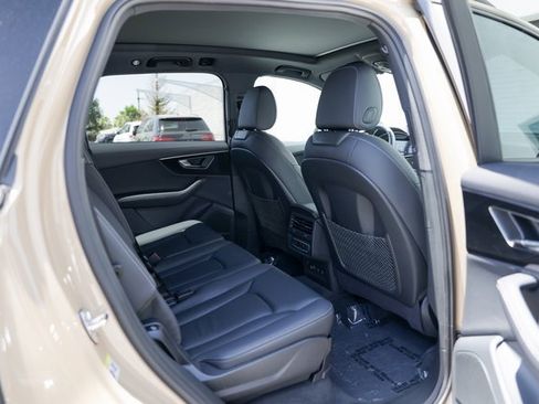 Used 2025 Audi Q7 3.0T Premium Plus w/ Premium Plus Package image 24