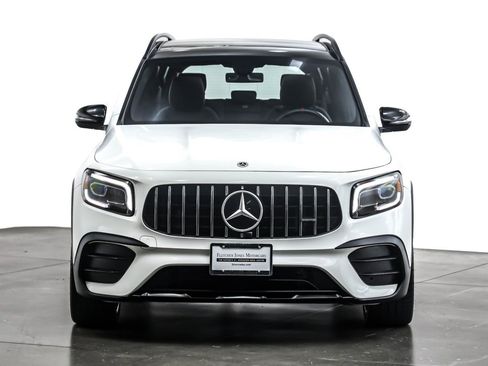 Used 2022 Mercedes-Benz GLB 35 AMG 4MATIC image 3