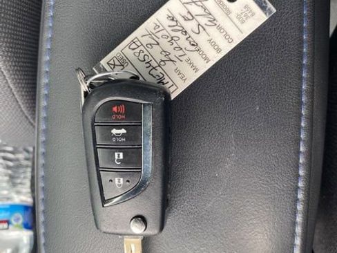 Used 2021 Toyota Corolla SE FWD image 25