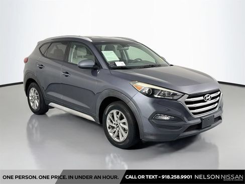 Used 2018 Hyundai Tucson SEL FWD image 3