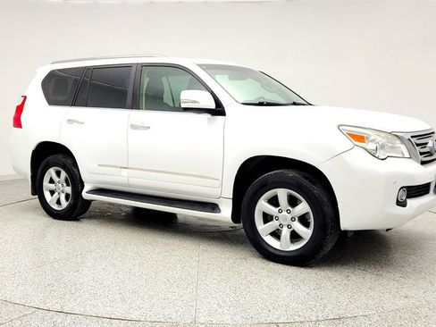 Used 2013 Lexus GX 460 image 3