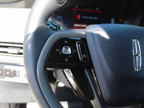 New 2026 Lincoln Corsair Premiere AWD/4WD image 16