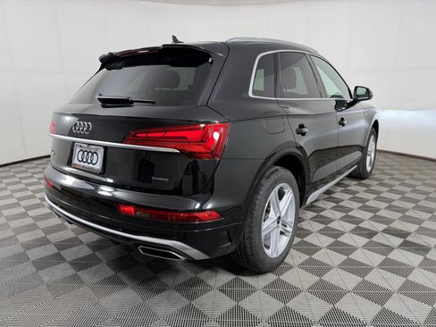 Certified 2025 Audi Q5 e Premium Plus w/ Premium Plus Package AWD/4WD image 9