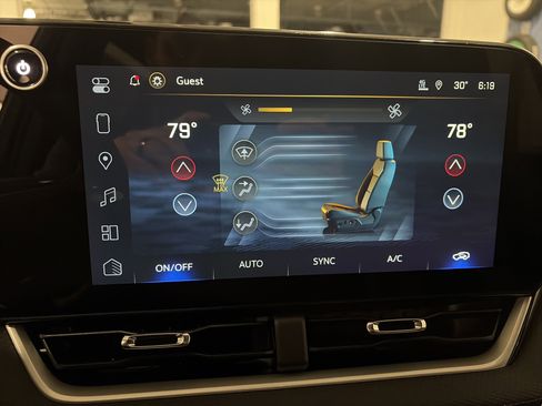 New 2026 Chevrolet Equinox LT w/ Convenience Package II image 22