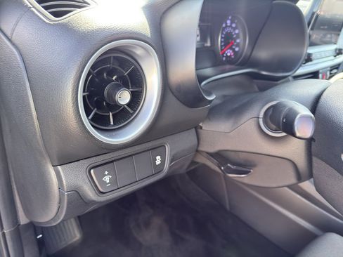 Used 2024 Kia Forte LXS image 13