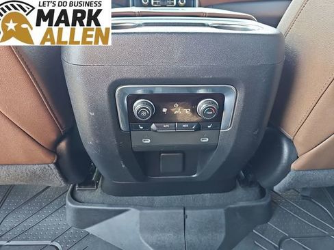 Used 2023 Chevrolet Tahoe High Country w/ Premium Package 2 AWD/4WD image 22