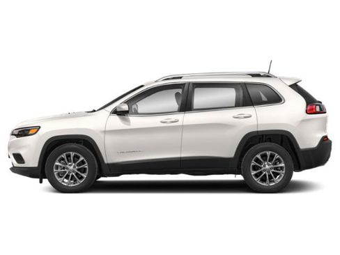 Used 2019 Jeep Cherokee Overland w/ Technology Group AWD/4WD image 3