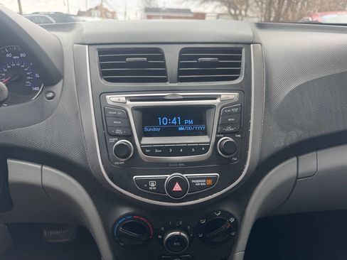 Used 2017 Hyundai Accent SE image 22