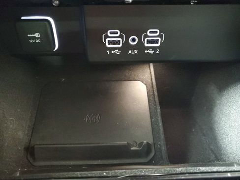 Used 2024 Jeep Wagoneer Series II image 21