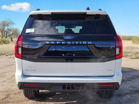 New 2025 Ford Expedition Max Active image 6