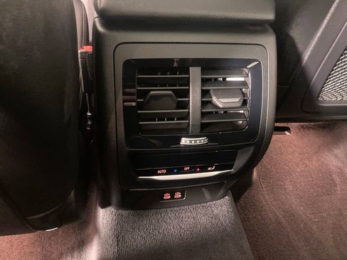 Used 2023 BMW X3 xDrive30i w/ Convenience Package w/ZPA image 16