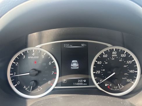 Used 2017 Nissan Sentra SV FWD image 11