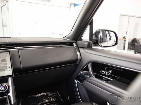 Used 2023 Land Rover Range Rover SE AWD/4WD image 40