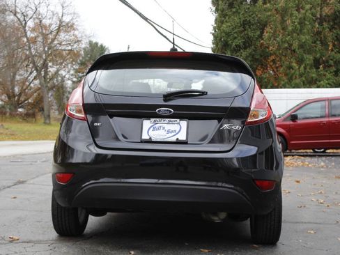 Used 2015 Ford Fiesta SE image 10