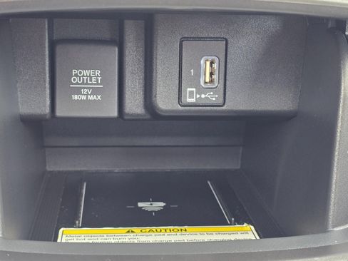 Used 2018 Honda Accord Touring image 41