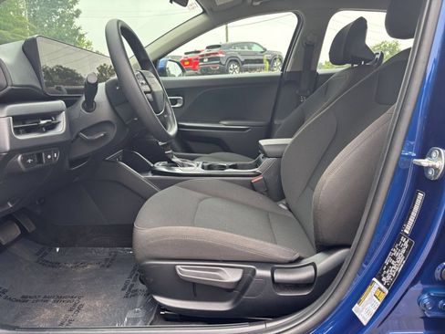 Used 2026 Kia K4 FWD image 23