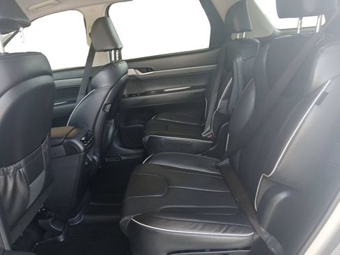 Used 2024 Hyundai Palisade SEL FWD image 13